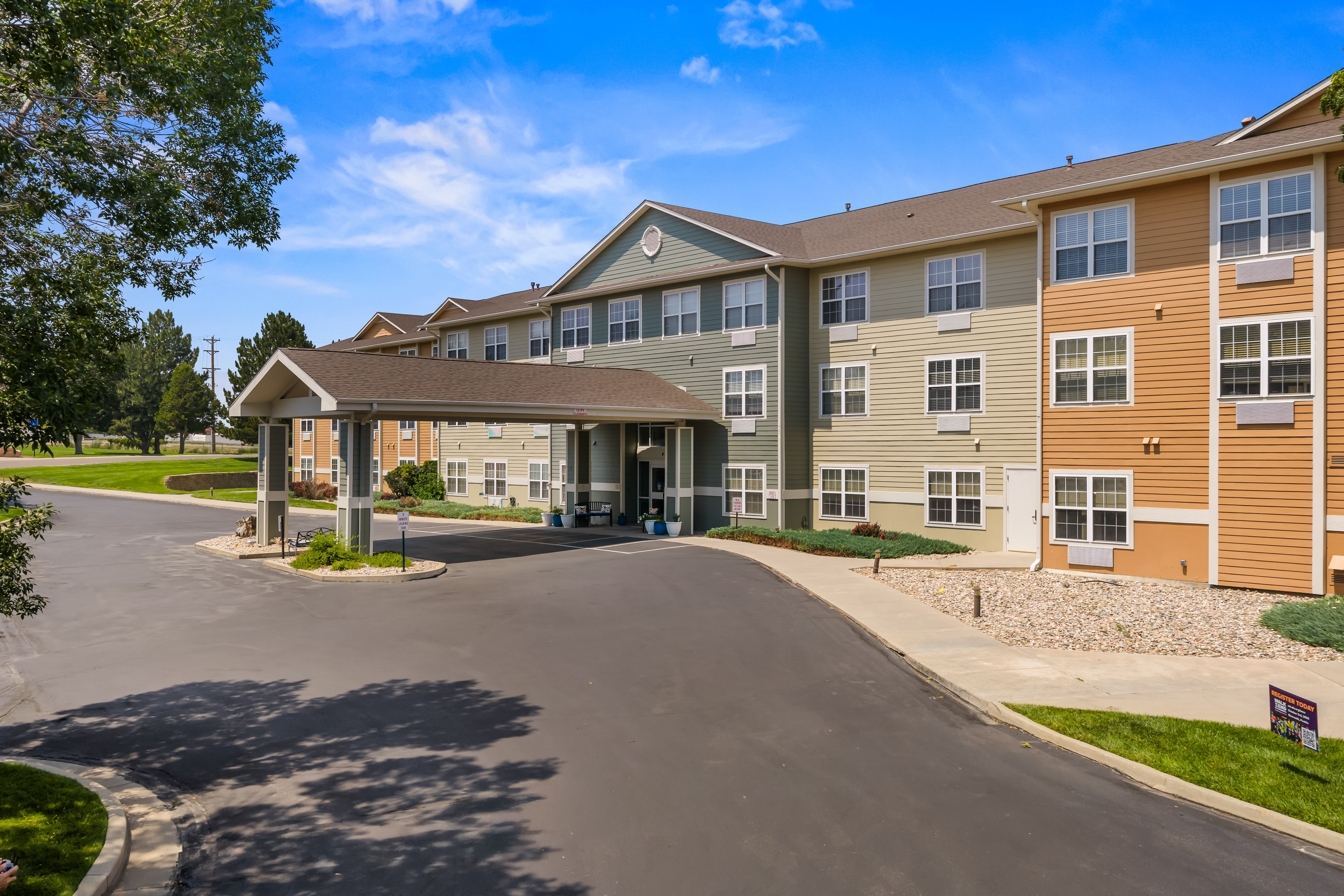 01-El-Camino-007-Exterior