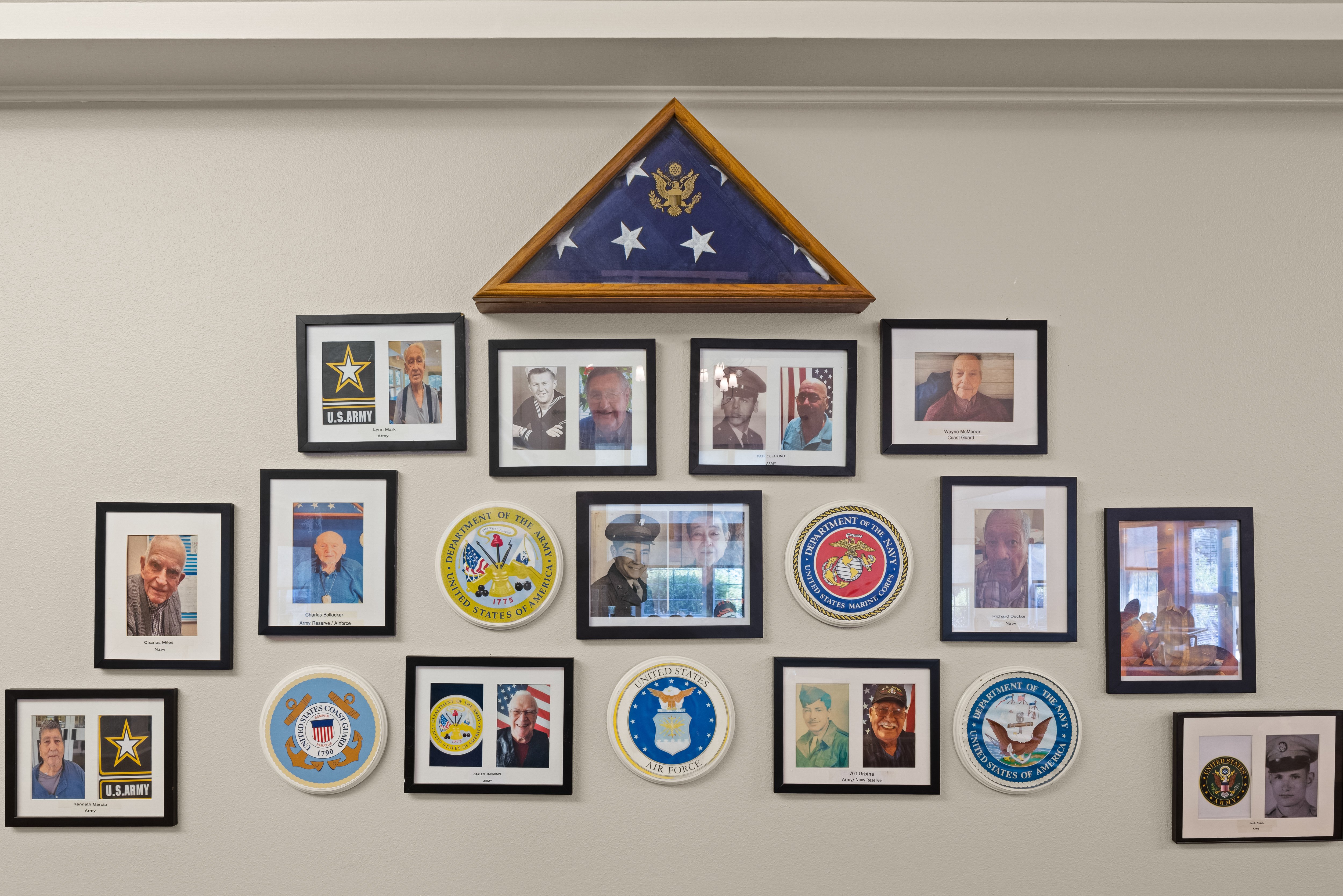 16-El-Camino-041-Veterans Wall